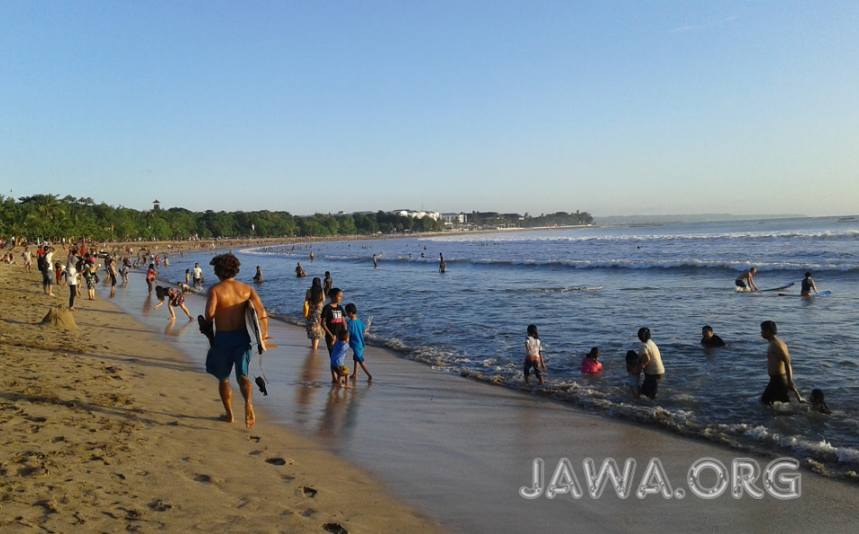 Menjelajahi Keindahan Pantai Di Bali: Surga Pariwisata