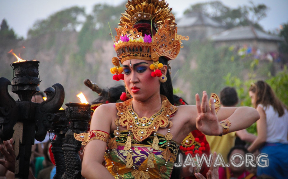 Pariwisata Di Bali: Wisata Budaya dan Tradisi