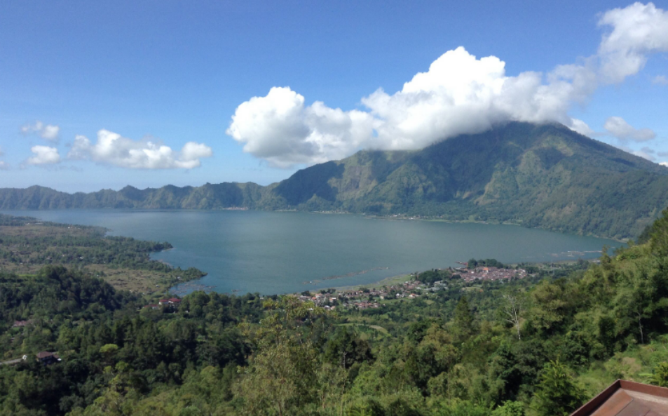 Wisata Kaki Gunung Batur Bali