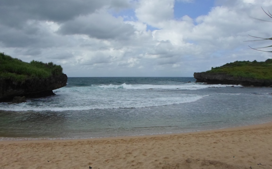 Pesona Pantai Baron yang Memikat Hati di Gunungkidul