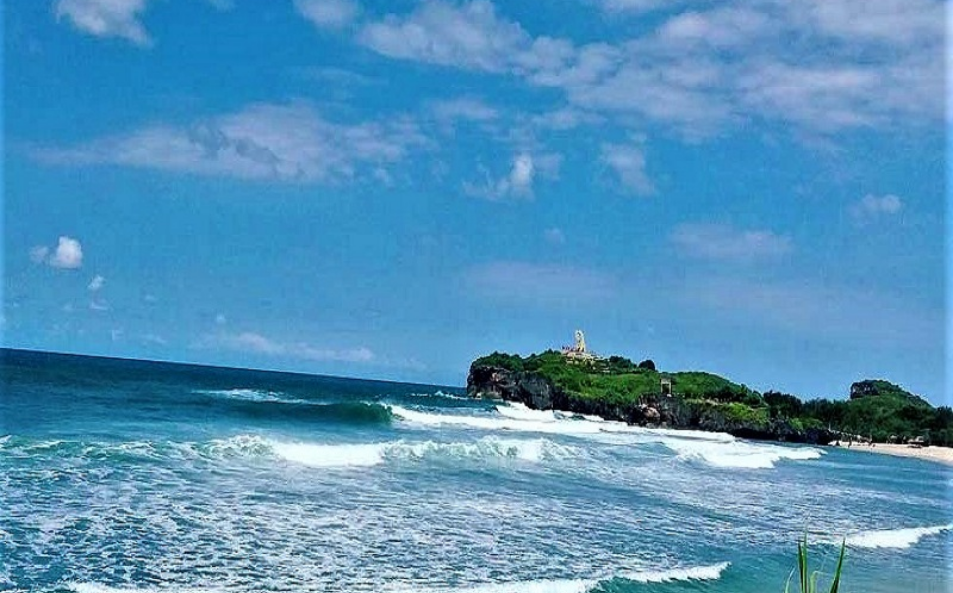 Jelajah Pantai Krakal: Petualangan Seru di Gunungkidul