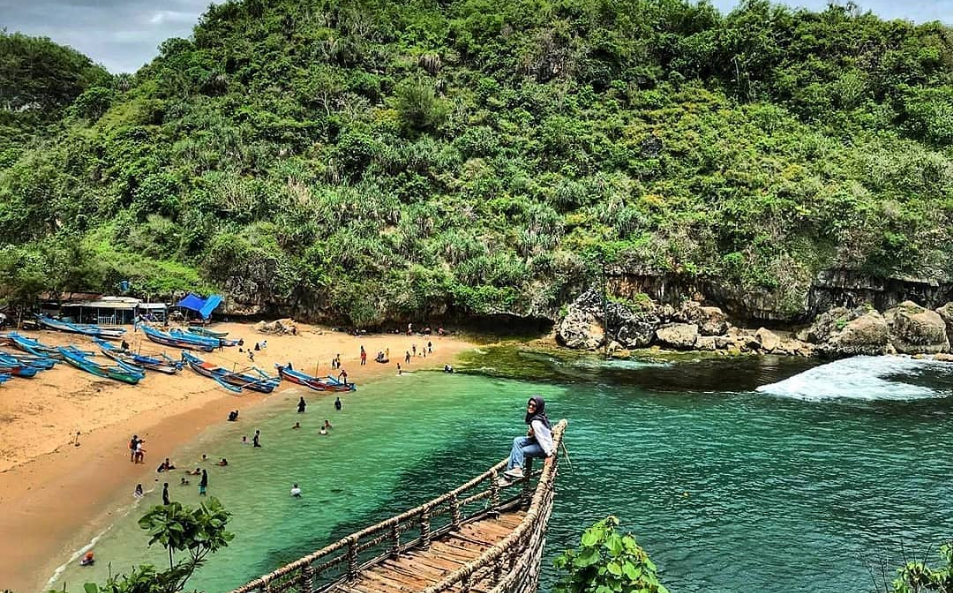 Pantai Gesing Gunung Kidul: Permata Tersembunyi di Yogyakarta