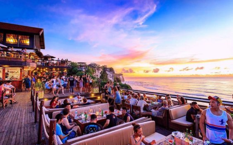 Discover the Best Bali Beach Clubs for an Unforgettable 